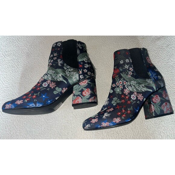 Indigo Rd Women's Sz 7M Embroidered Floral Tapestry Ankle Boot Block Heel - Picture 5 of 7